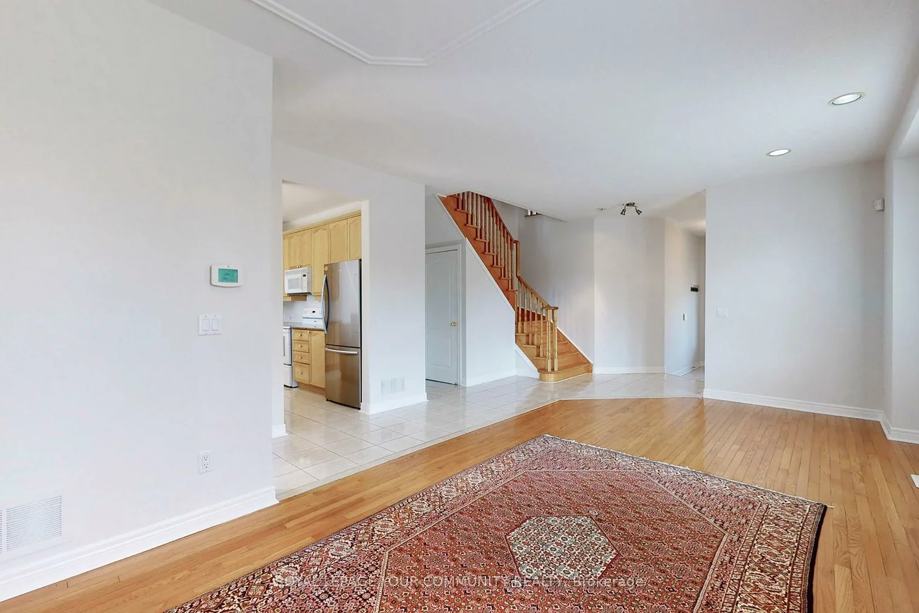 39, Lark, Devonsleigh, Richmond Hill
