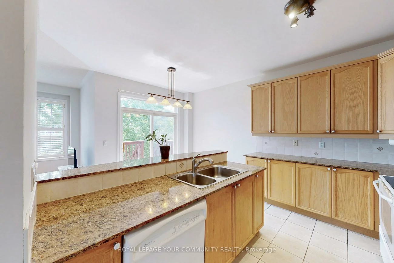 39, Lark, Devonsleigh, Richmond Hill