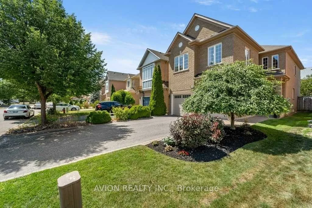 56, Golden Oak, Rouge Woods, Richmond Hill