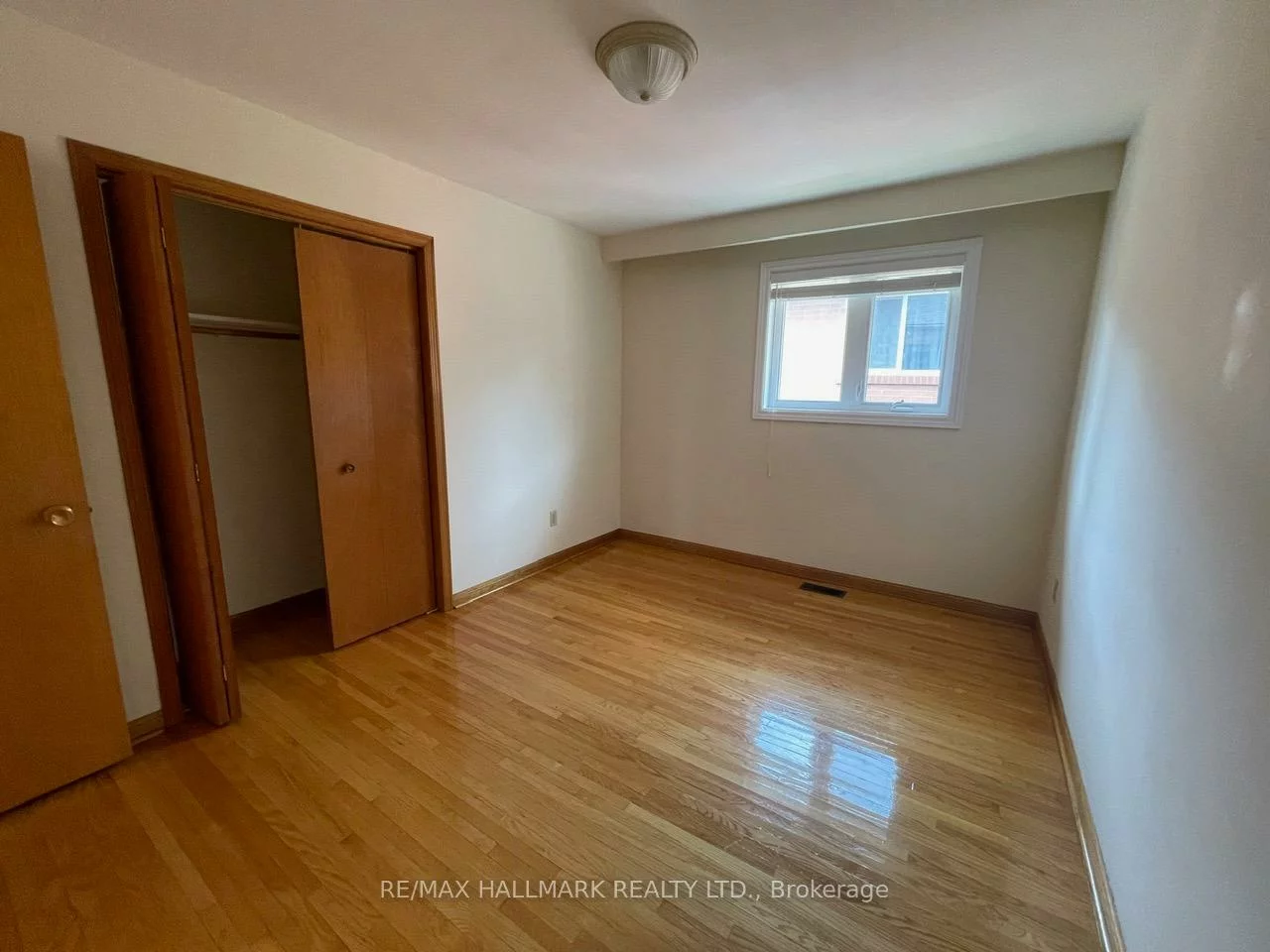 227, Elgin Mills(MAIN FLOOR), Mill Pond, Richmond Hill