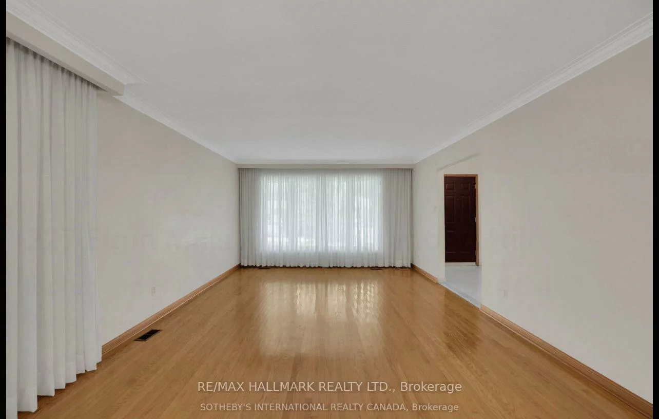 227, Elgin Mills(MAIN FLOOR), Mill Pond, Richmond Hill