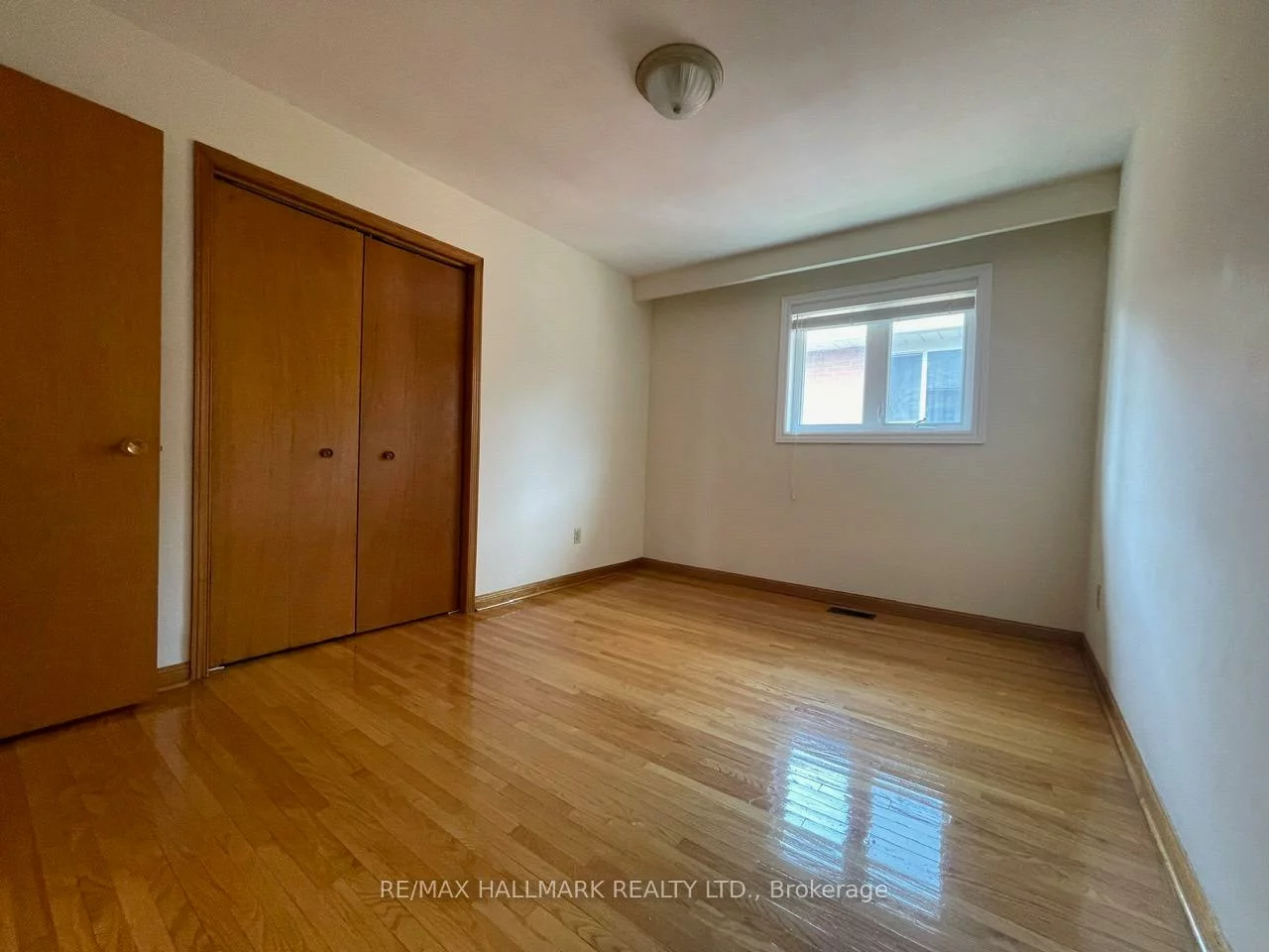 227, Elgin Mills(MAIN FLOOR), Mill Pond, Richmond Hill
