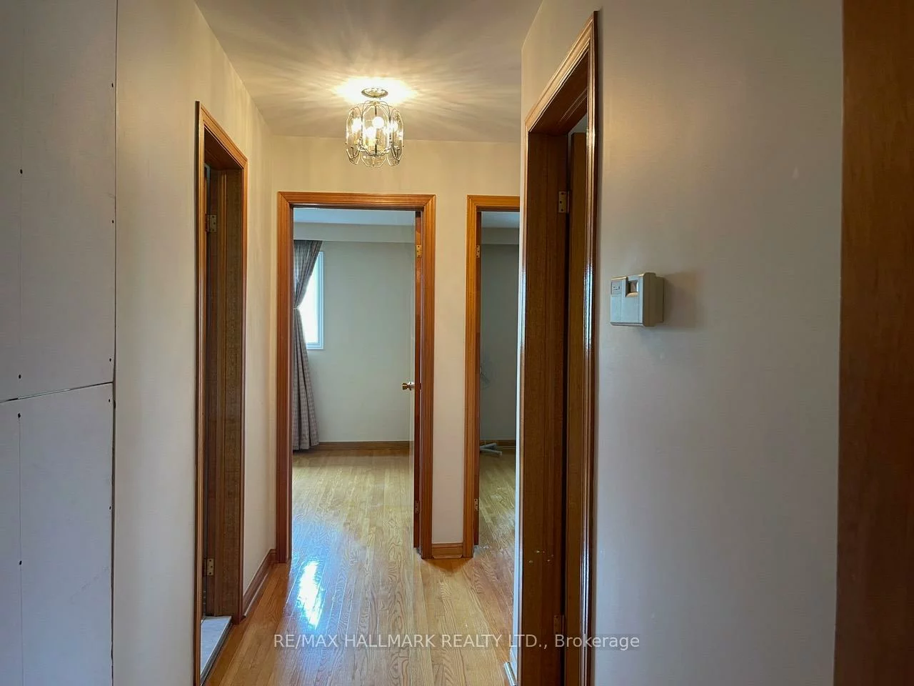 227, Elgin Mills(MAIN FLOOR), Mill Pond, Richmond Hill