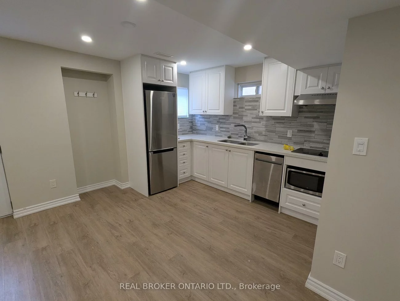 37, Hubner, Oak Ridges, Richmond Hill