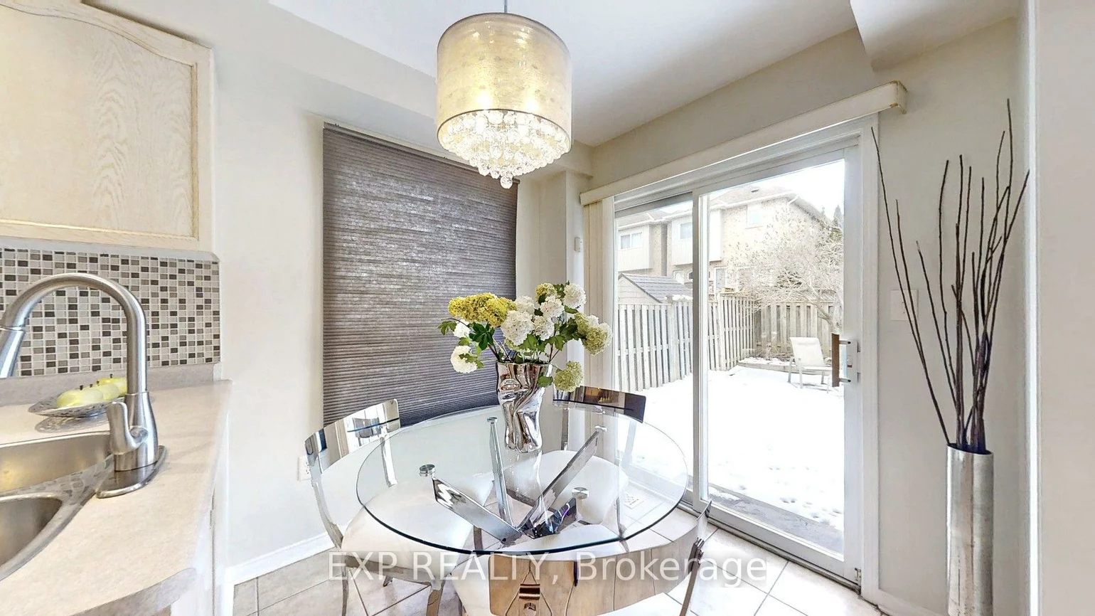 8, Hacienda, Oak Ridges Lake Wilcox, Richmond Hill