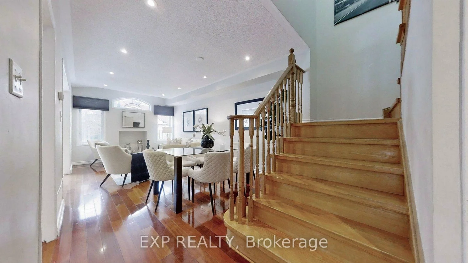 8, Hacienda, Oak Ridges Lake Wilcox, Richmond Hill