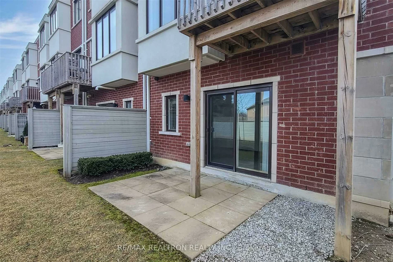 76, Genuine, Doncrest, Richmond Hill