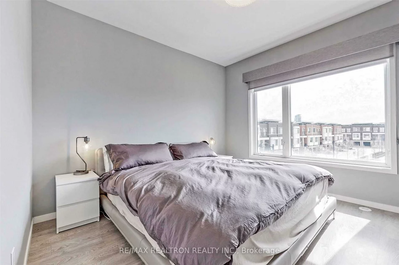 76, Genuine, Doncrest, Richmond Hill