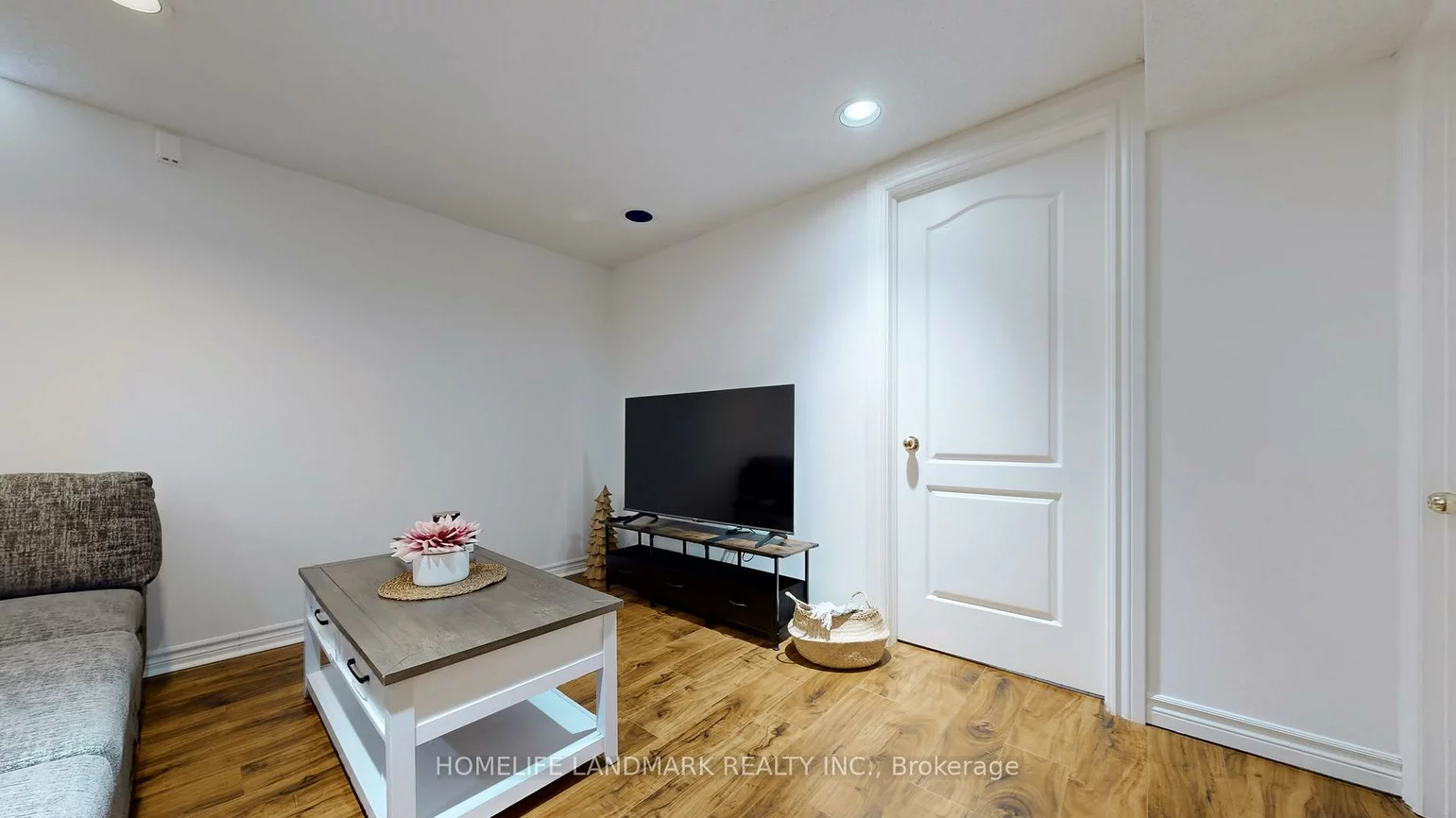 37, Justus, Devonsleigh, Richmond Hill