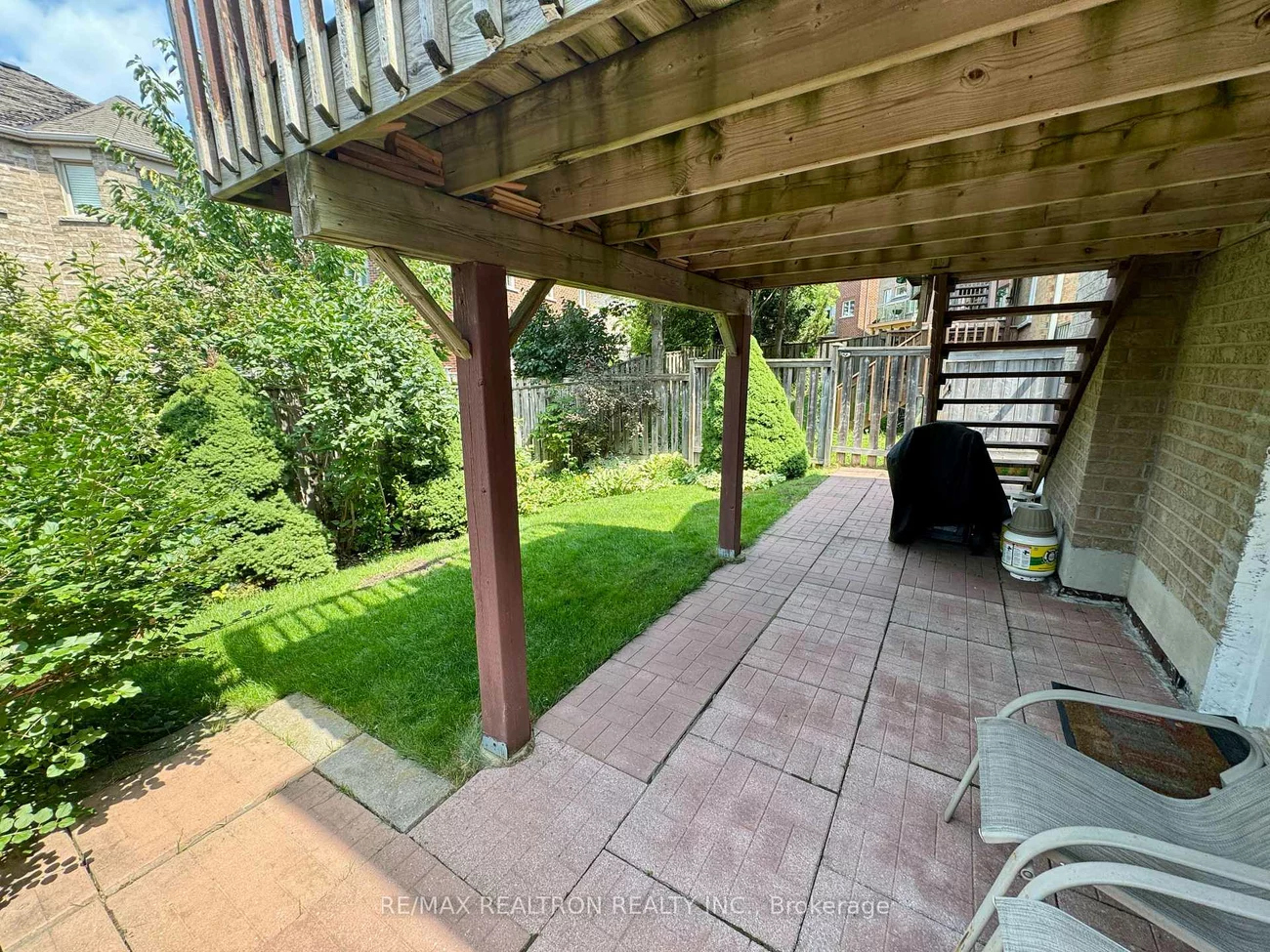 11, Hubner, Oak Ridges, Richmond Hill