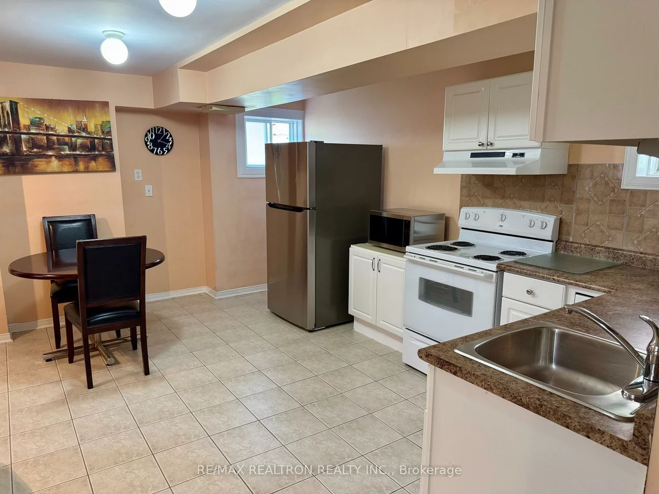 11, Hubner, Oak Ridges, Richmond Hill