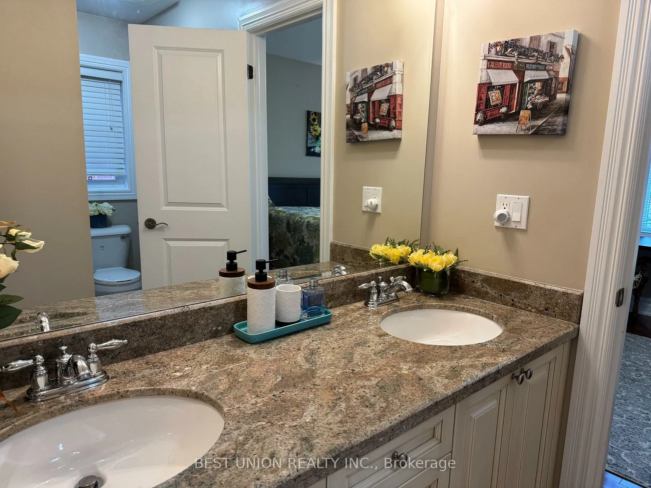 110, Bond, Oak Ridges, Richmond Hill