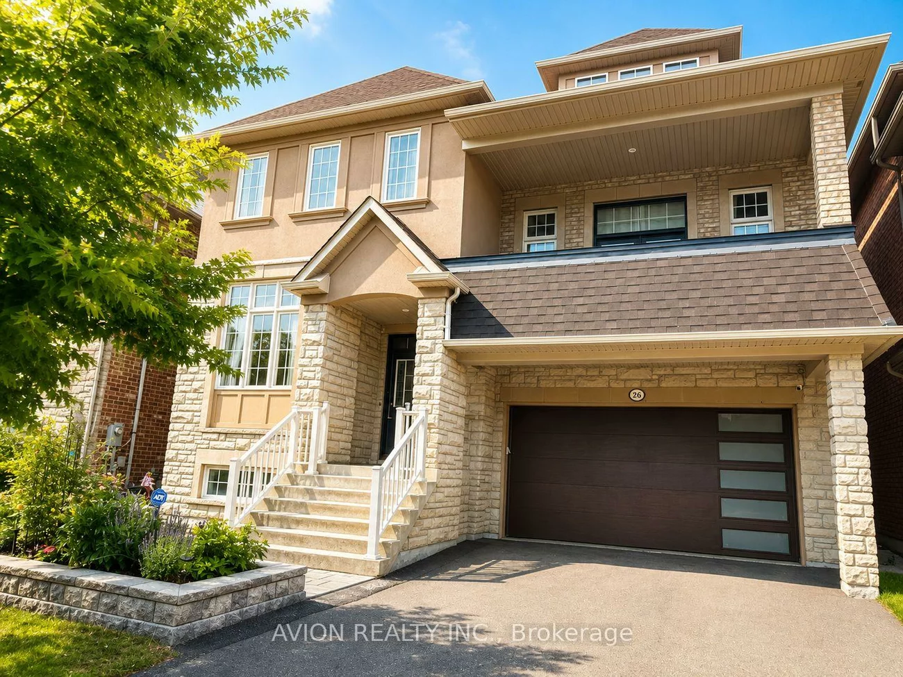 26, Wendelyn, Jefferson, Richmond Hill
