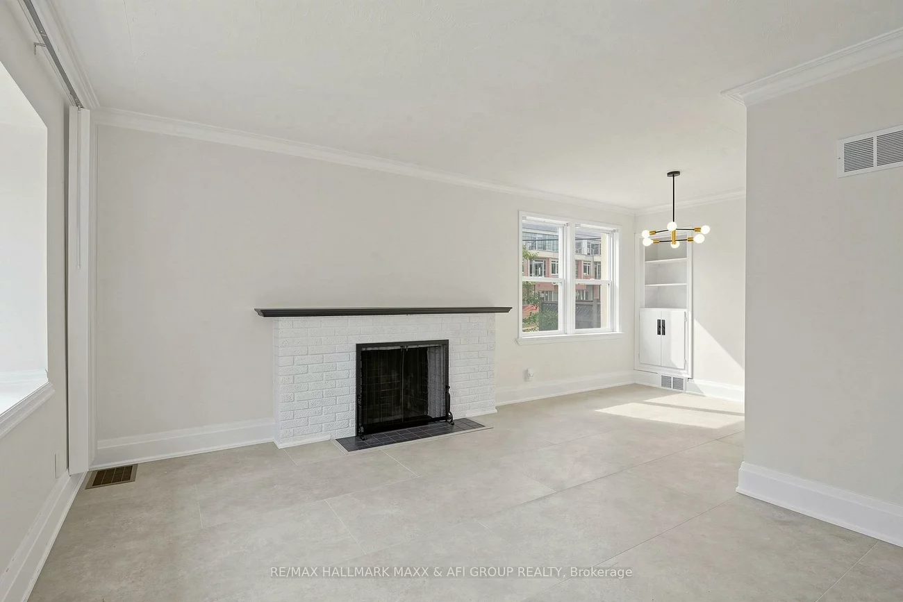 25, Harding, Harding, Richmond Hill