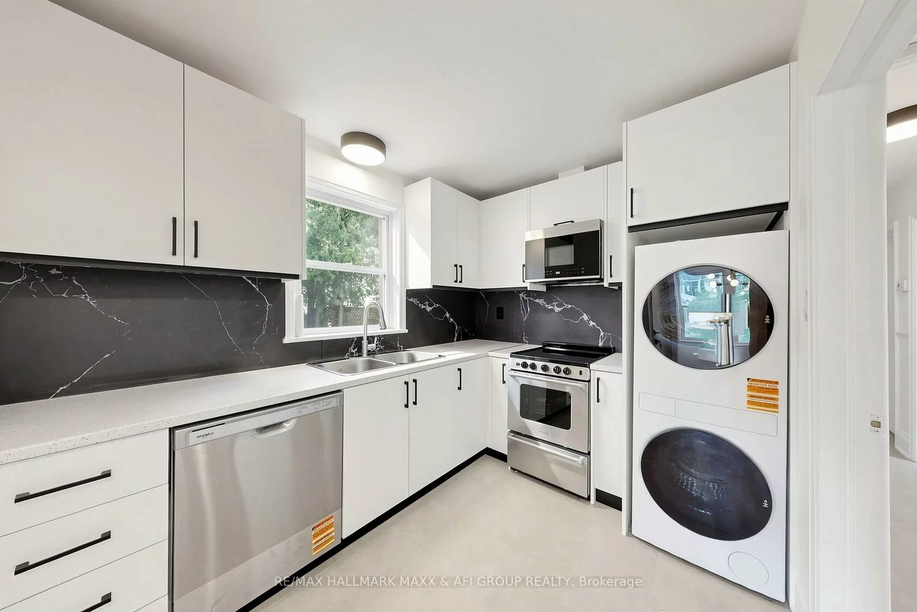 25, Harding, Harding, Richmond Hill