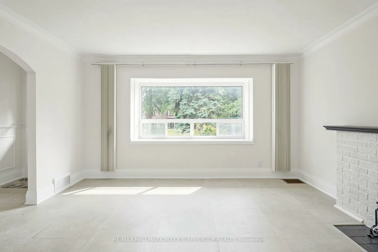 25, Harding, Harding, Richmond Hill