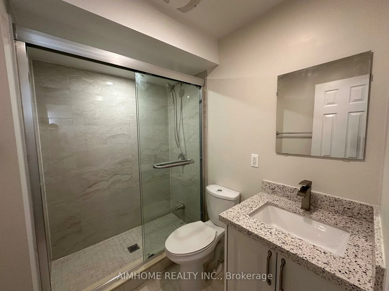 22, Quetico, Langstaff, Richmond Hill