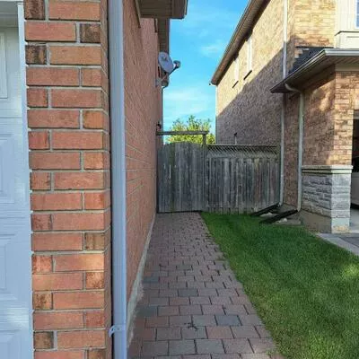 22, Quetico, Langstaff, Richmond Hill