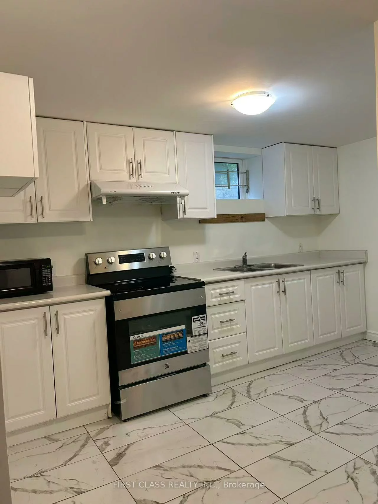 448, Elmwood, Harding, Richmond Hill
