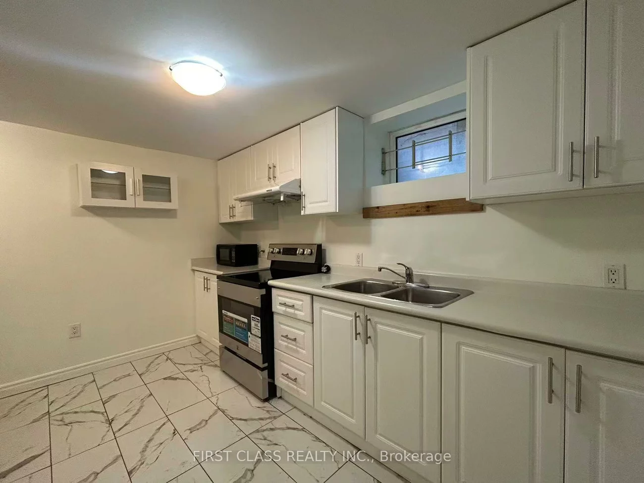 448, Elmwood, Harding, Richmond Hill