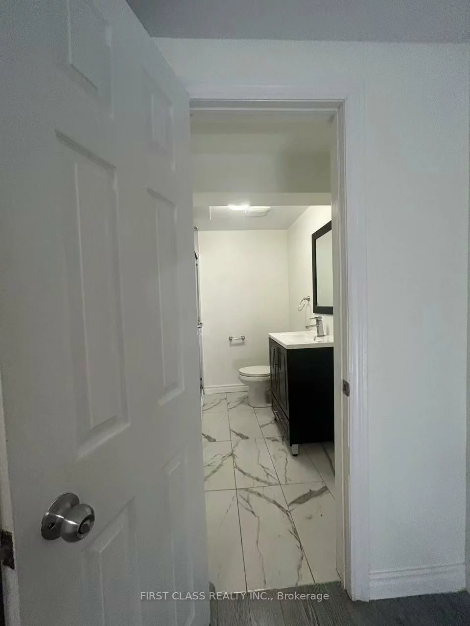 448, Elmwood, Harding, Richmond Hill