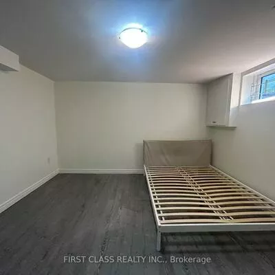 448, Elmwood, Harding, Richmond Hill
