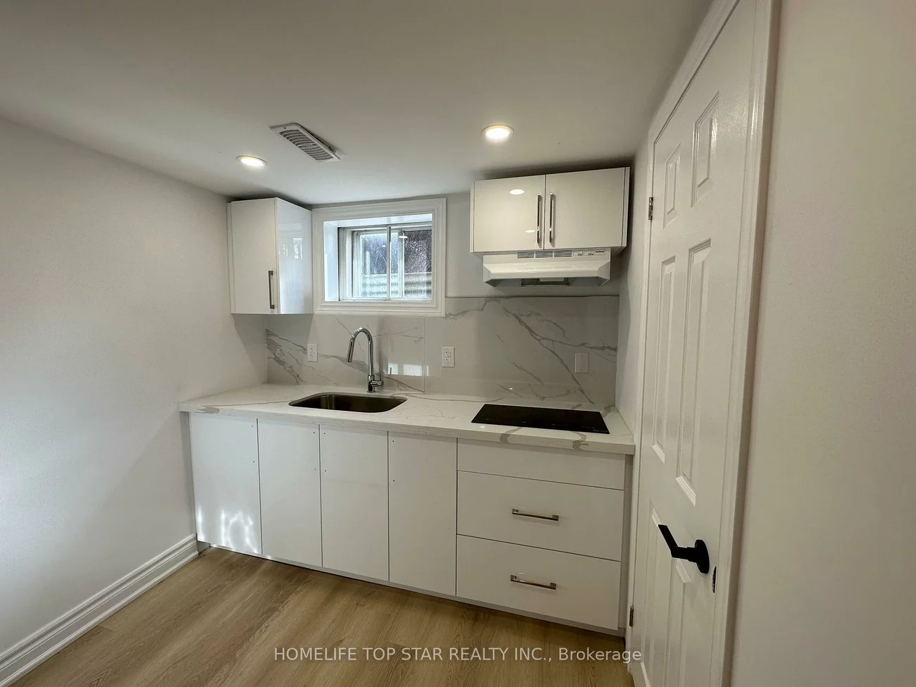 38, Cartier, Crosby, Richmond Hill