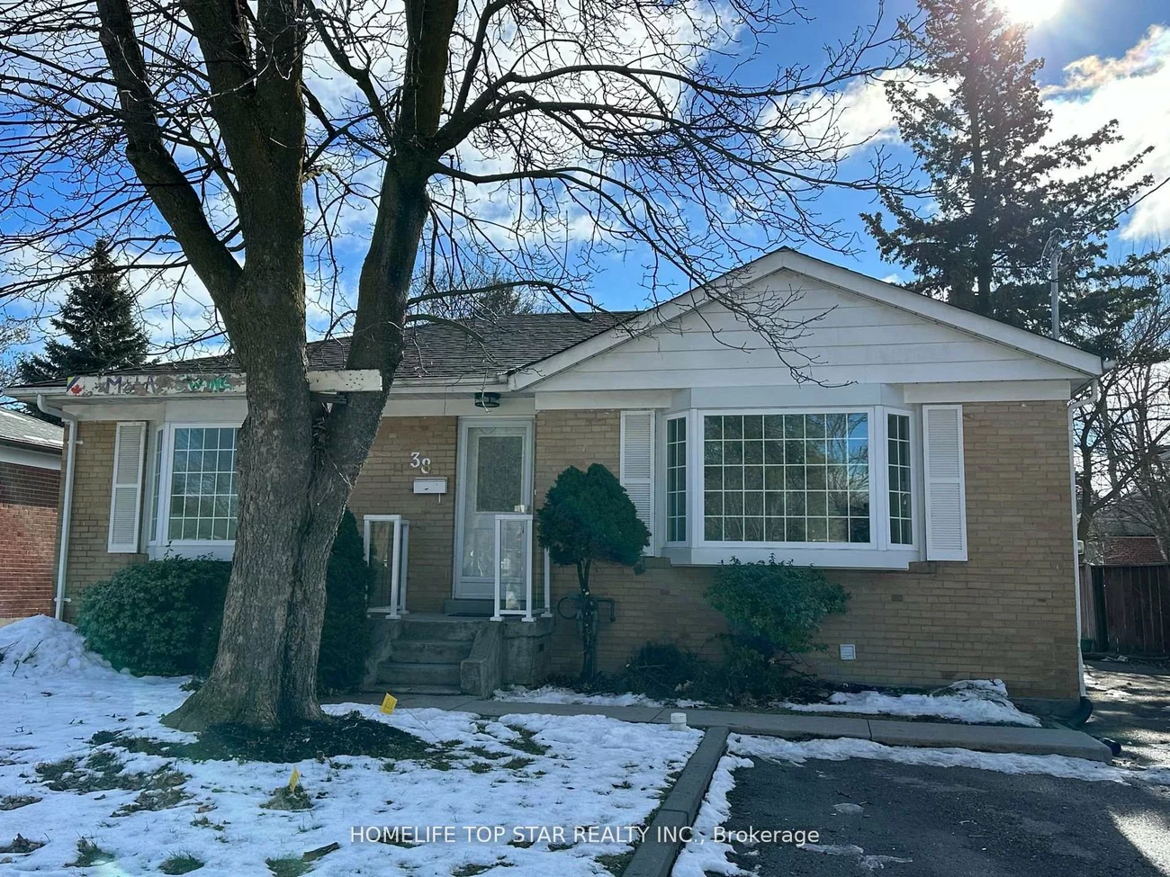 38, Cartier, Crosby, Richmond Hill