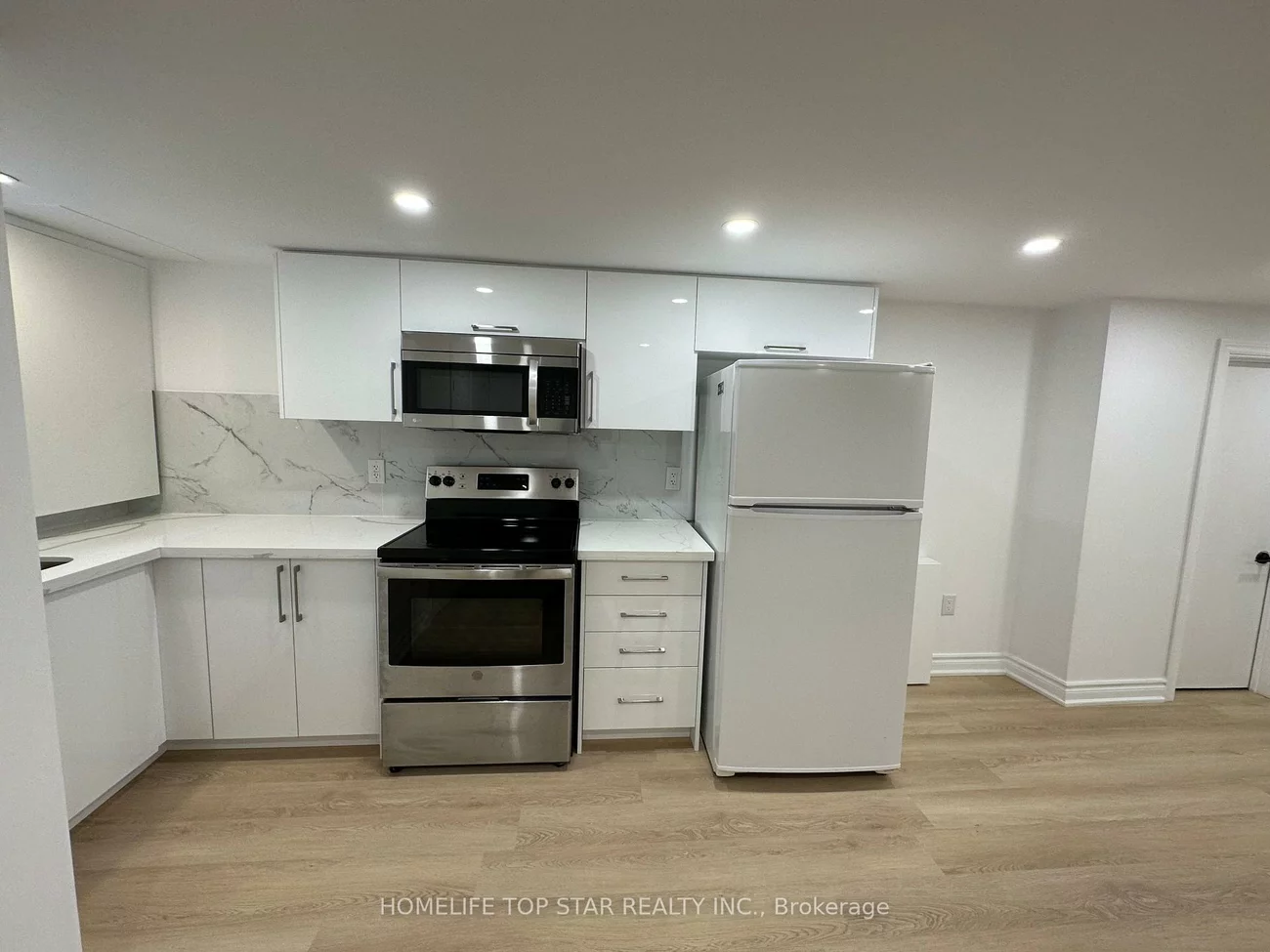 38, Cartier, Crosby, Richmond Hill