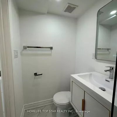 38, Cartier, Crosby, Richmond Hill