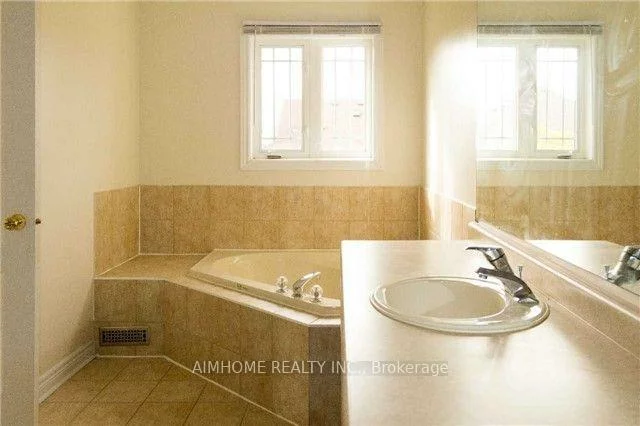 93, Bel Canto, Oak Ridges Lake Wilcox, Richmond Hill