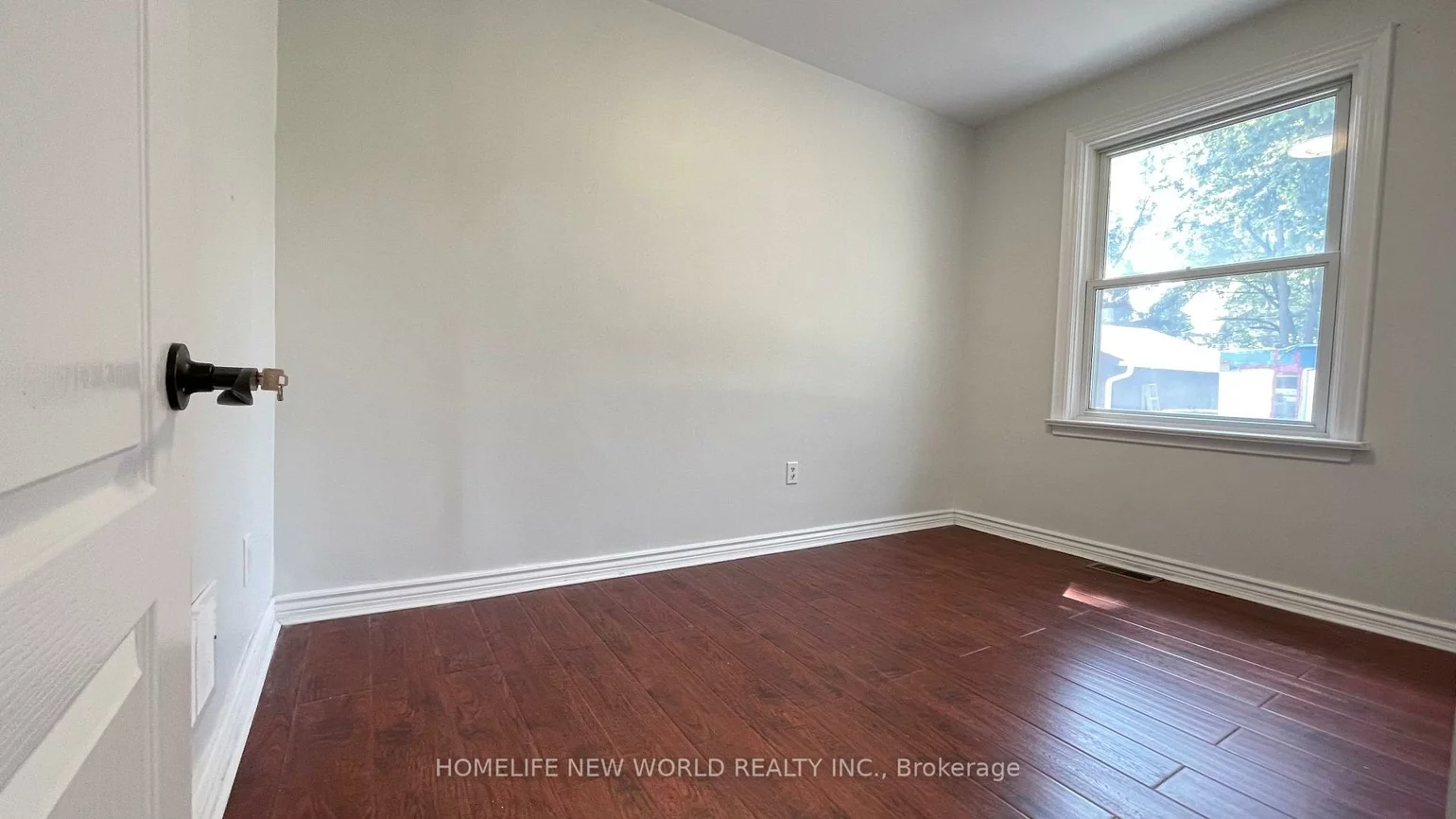100, Pugsley, Crosby, Richmond Hill