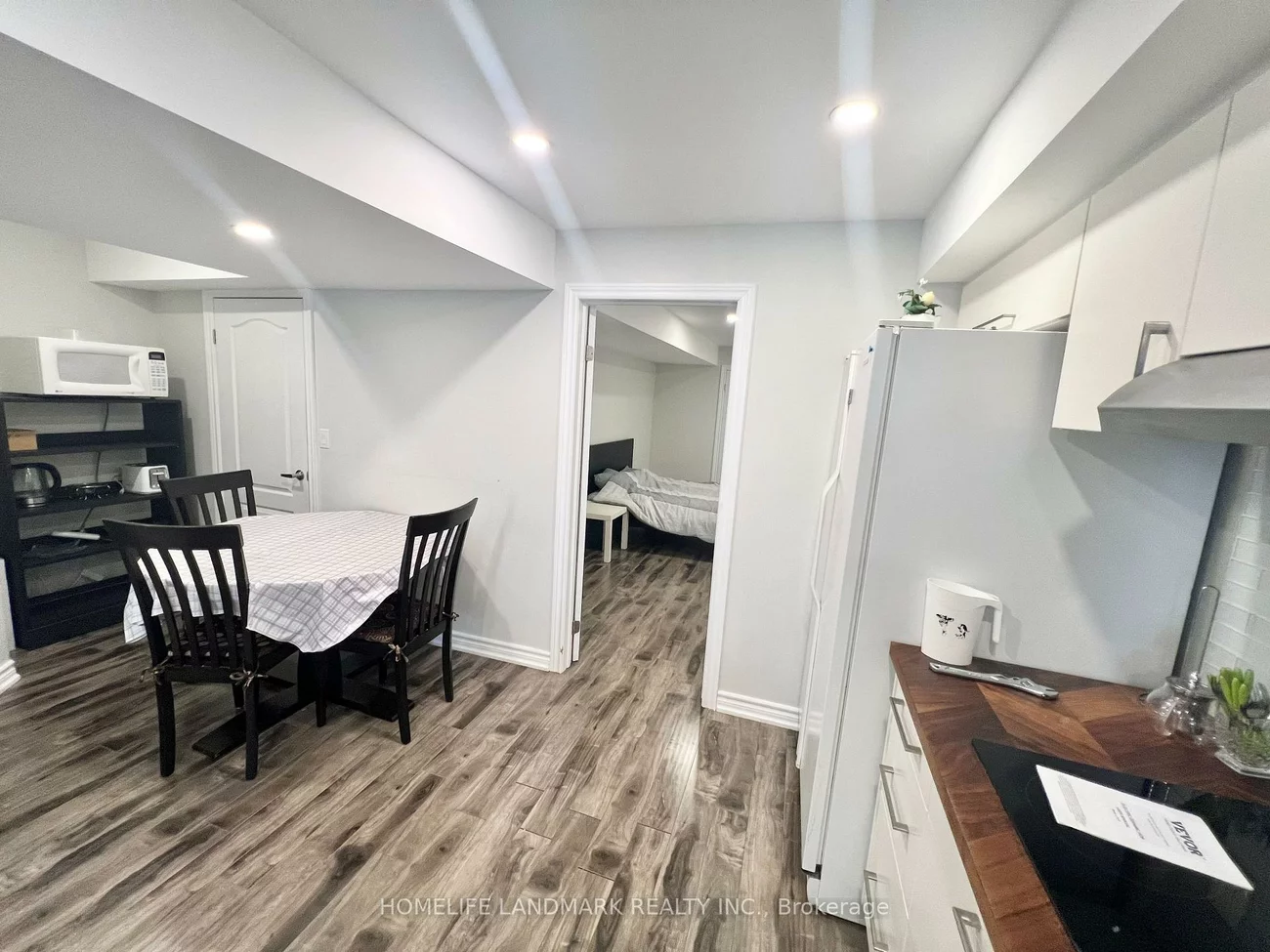 18, Fountain, Rouge Woods, Richmond Hill