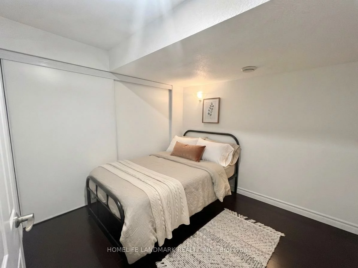 8, Baffin, Langstaff, Richmond Hill
