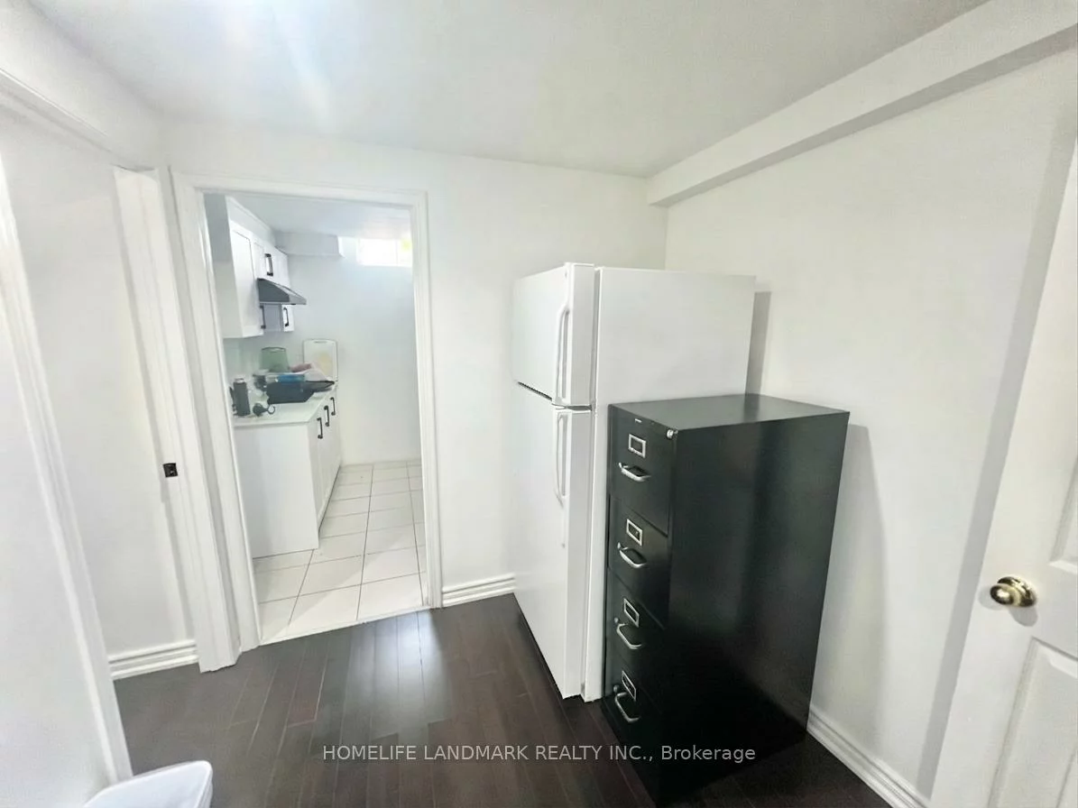 8, Baffin, Langstaff, Richmond Hill