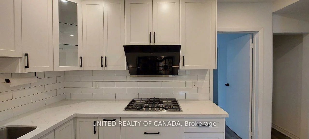 126, Weldrick, North Richvale, Richmond Hill