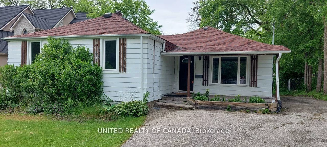 126, Weldrick, North Richvale, Richmond Hill