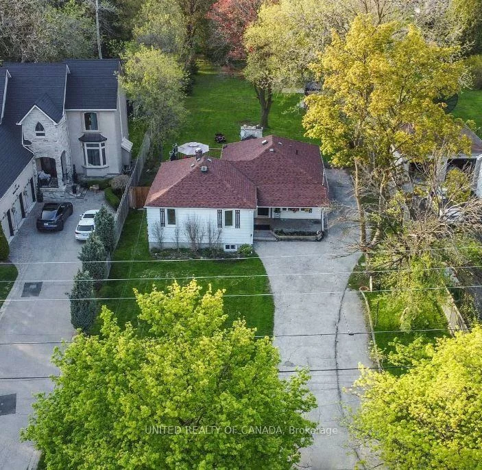126, Weldrick, North Richvale, Richmond Hill
