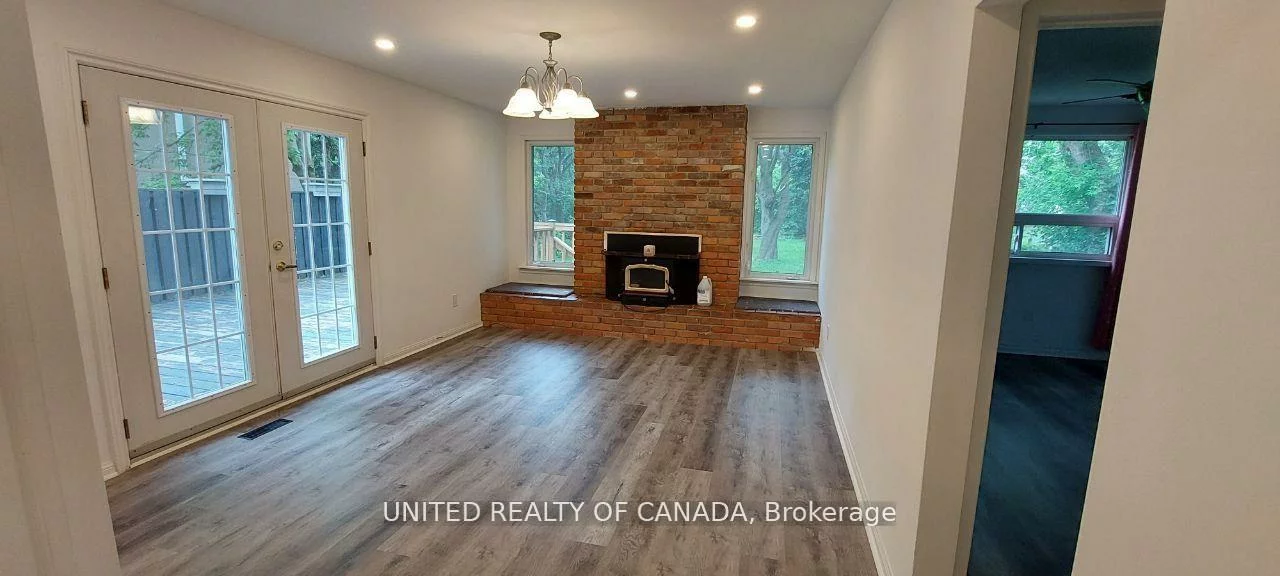 126, Weldrick, North Richvale, Richmond Hill