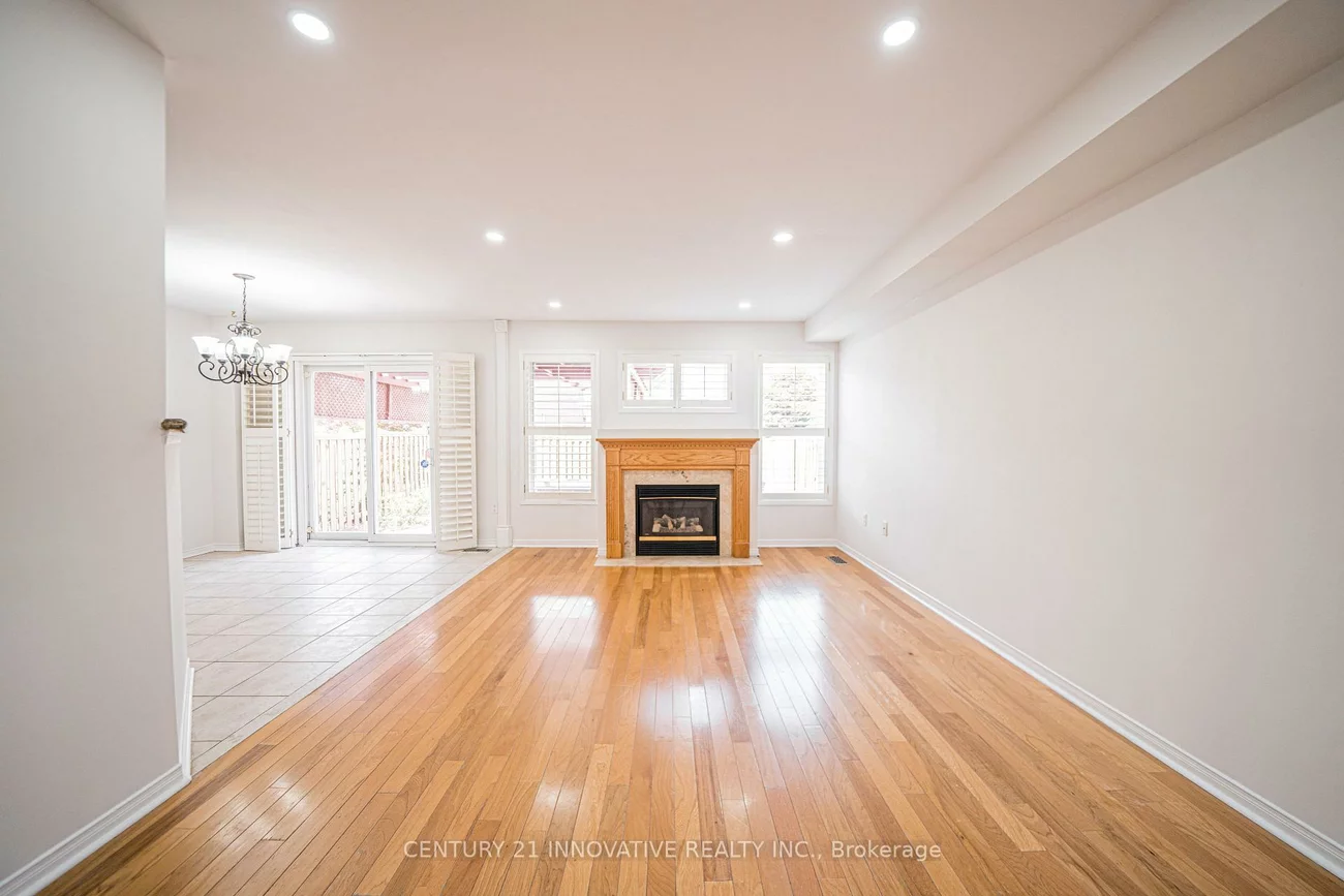 117, Raintree, Oak Ridges, Richmond Hill