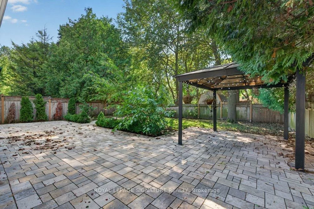 242, Altamira, Mill Pond, Richmond Hill