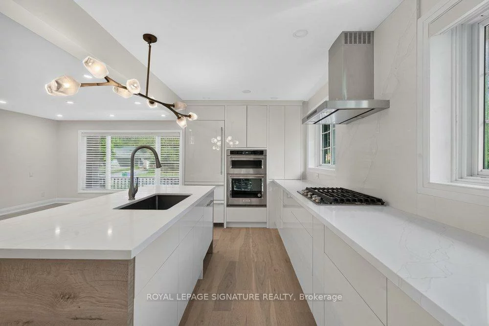 242, Altamira, Mill Pond, Richmond Hill