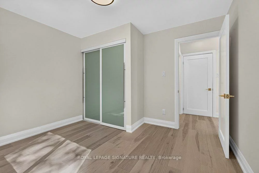 242, Altamira, Mill Pond, Richmond Hill