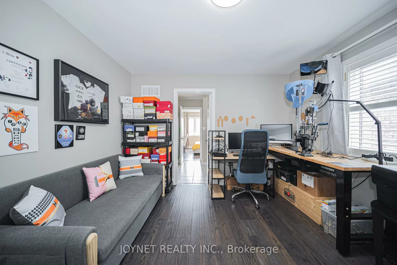 36, Newbridge, Oak Ridges, Richmond Hill