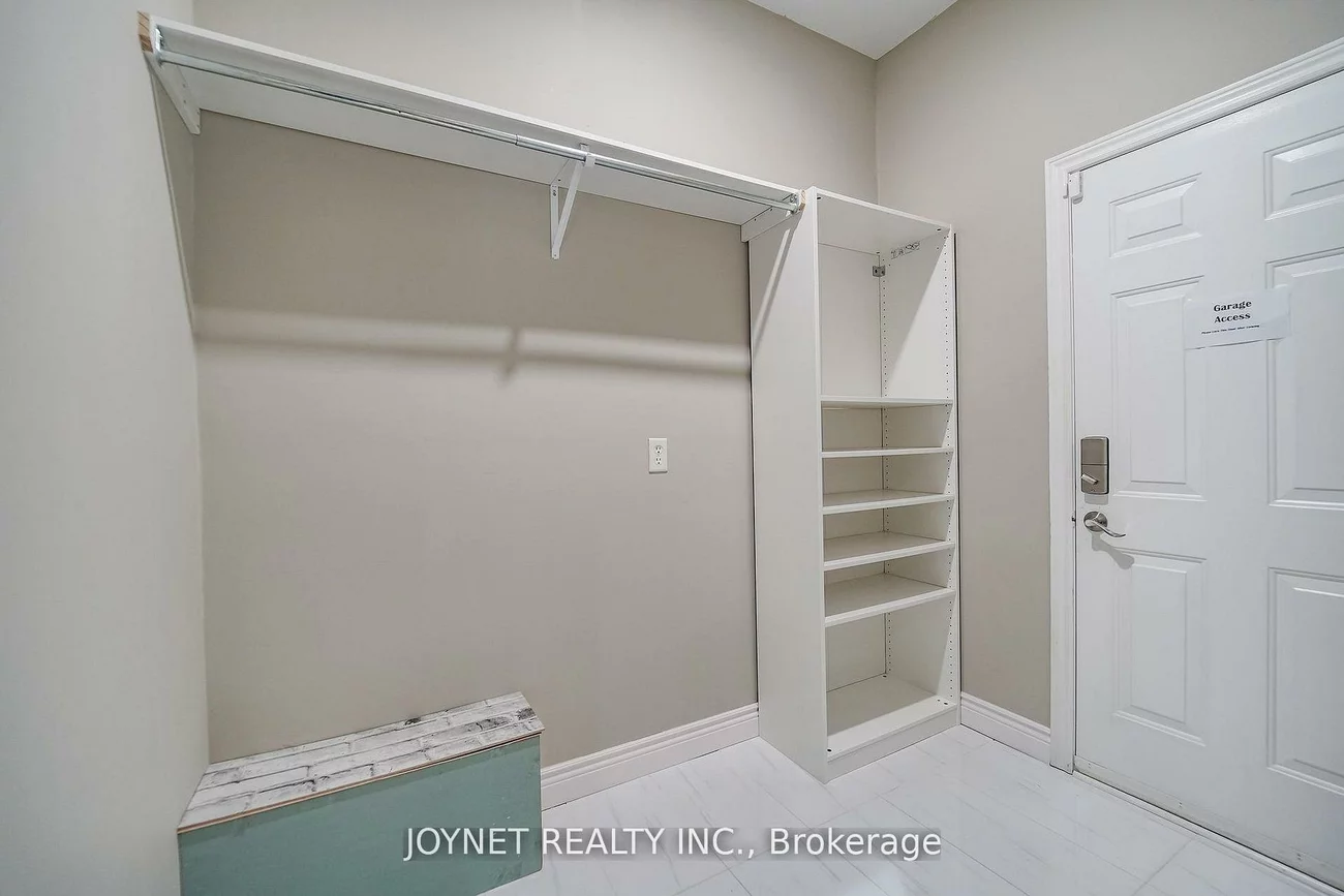 36, Newbridge, Oak Ridges, Richmond Hill