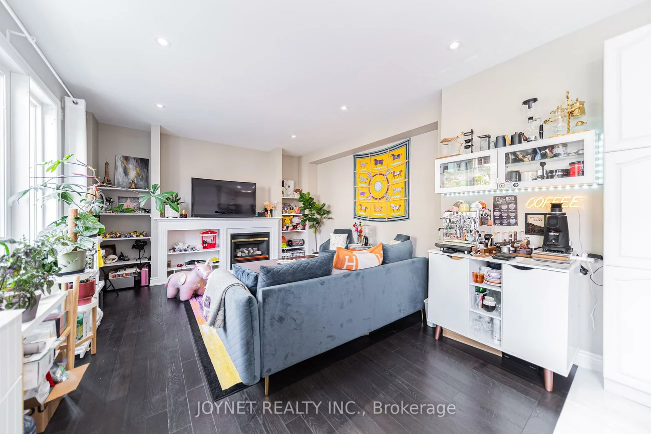 36, Newbridge, Oak Ridges, Richmond Hill