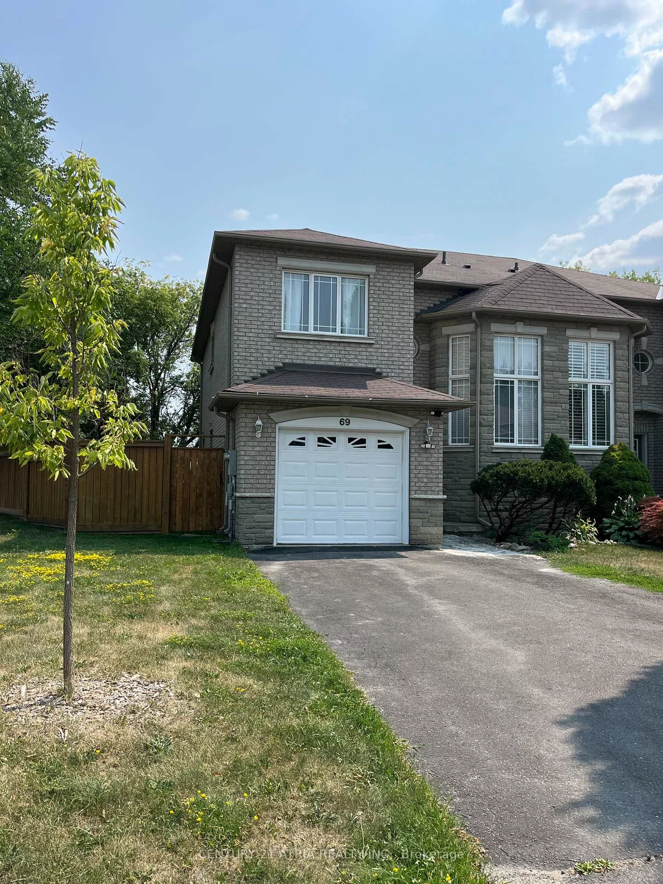 69, Loredana, Langstaff, Richmond Hill