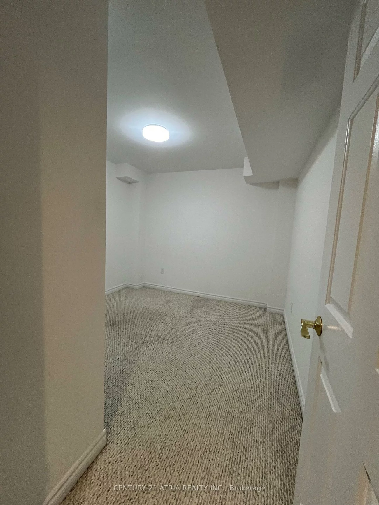 69, Loredana, Langstaff, Richmond Hill