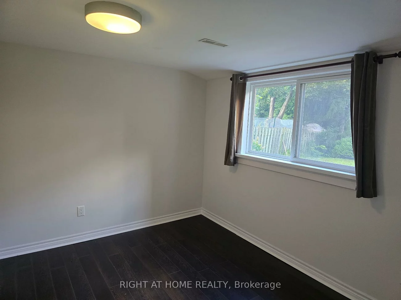 20, Lippincott, North Richvale, Richmond Hill