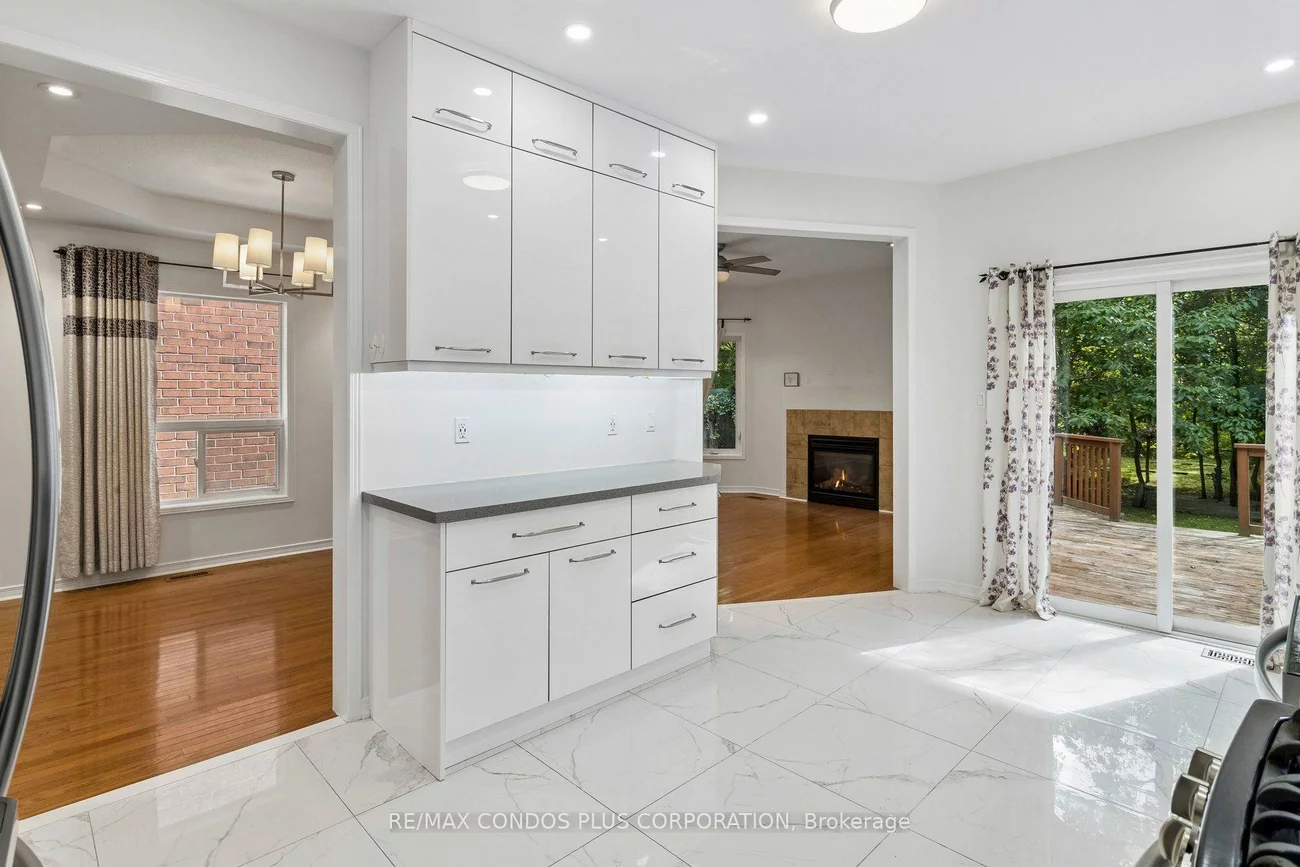 41, Maroon, Oak Ridges Lake Wilcox, Richmond Hill